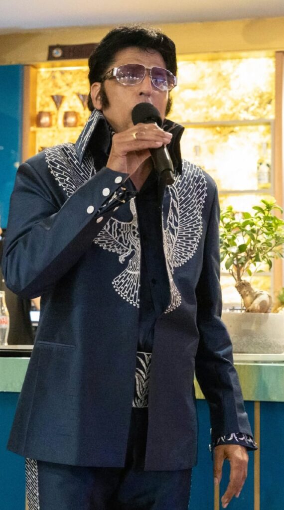 Indian Elvis performing
